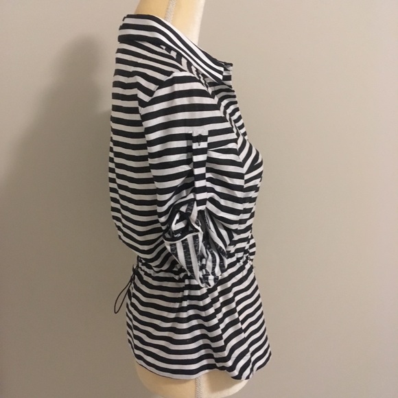 Sold..Akris Punto Black White Striped Shirt Size 8 - Picture 2 of 8